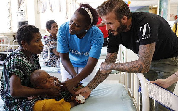 Beckham được UNICEF vinh danh l&agrave; Nh&agrave; từ thiện của năm - Ảnh 1.