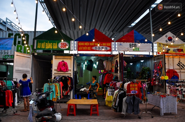 Độc đáo khu chợ làm bằng thùng container mới toanh giữa lòng Sài Gòn - Ảnh 5.