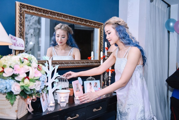 Maya diện đầm đ&ocirc;i với con g&aacute;i trong tiệc mừng sinh nhật - Ảnh 1.