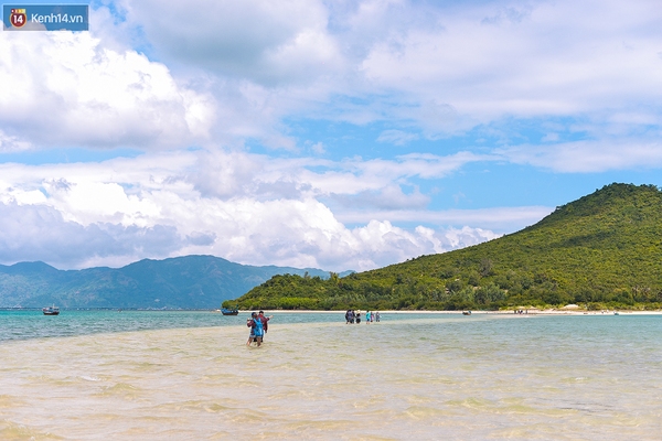 Đi bộ giữa biển ở Điệp Sơn - hòn đảo hot nhất hè 2016 này - Ảnh 6.