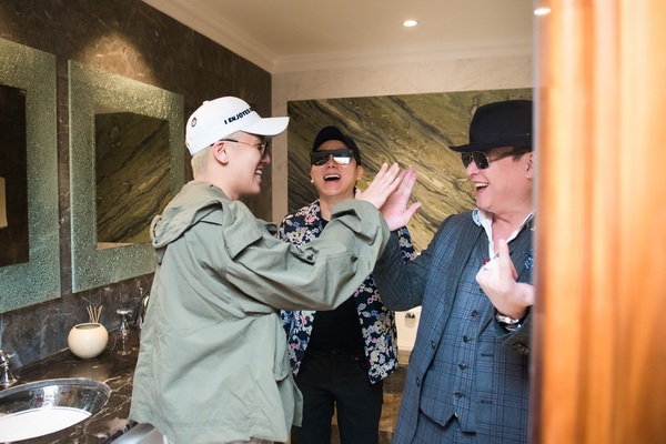 Loạt ảnh: Đủ mọi biểu cảm của Seung Ri trong sự kiện trước khi rời H&agrave; Nội - Ảnh 14.