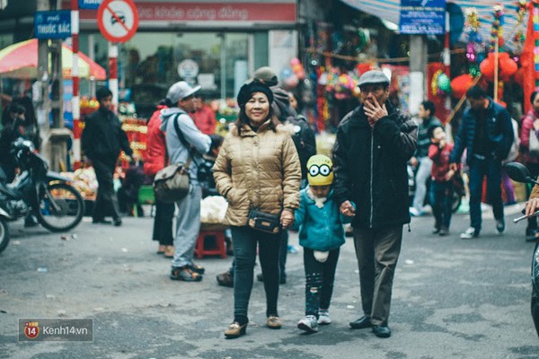 Những h&igrave;nh ảnh nhắc rằng Tết đ&atilde; cận kề tr&ecirc;n từng g&oacute;c phố H&agrave; Nội - Ảnh 10.