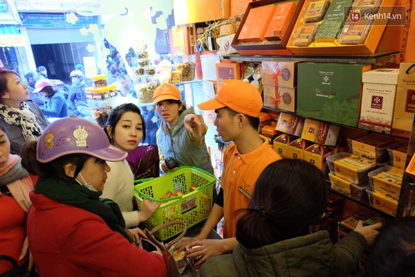 Hồng Lam ngừng bán ô mai chua ngọt sau khi bị phát hiện dùng đường hoá học vượt mức 8 lần - Ảnh 10.