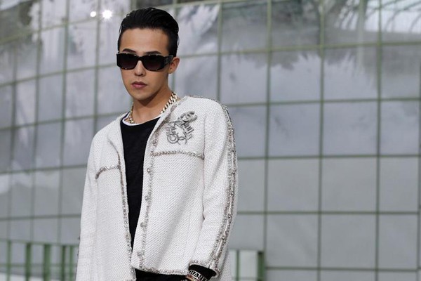 7 lần G-Dragon chặt chém toàn bộ khách mời nam tại Chanel - Ảnh 12.