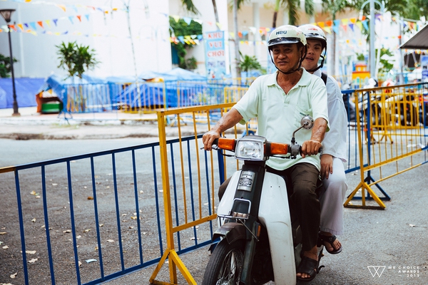 Hạnh phúc của con quan trọng hơn rất nhiều so với cái được gọi là chuẩn mực xã hội - Ảnh 3.