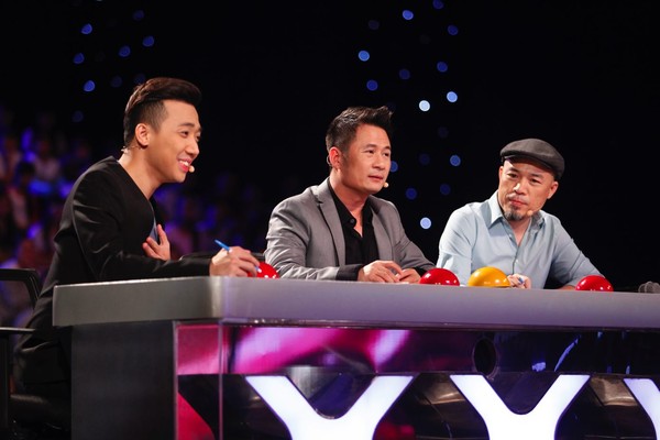 Got Talent: Rơi nước mắt với ảo thuật gia bị chậm phát triển - Ảnh 3.