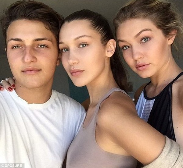 Em trai mỹ nam của Gigi Hadid nối g&oacute;t chị l&agrave;m người mẫu - Ảnh 7.