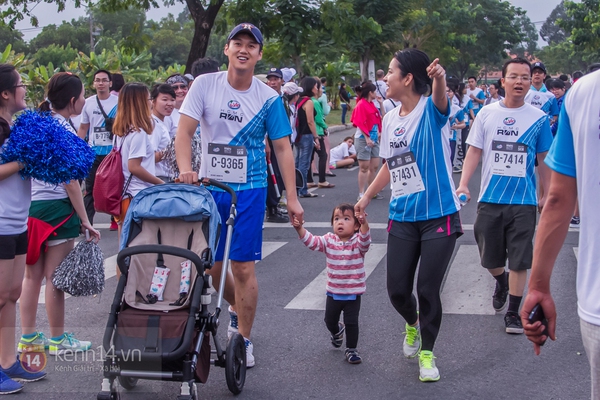 HCMC Run 2016 gây sốt khi đã phủ kín đường chạy 10km và 21km - Ảnh 4.