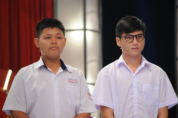 Trấn Th&agrave;nh rơi nước mắt trong show chọc cười - Ảnh 4.