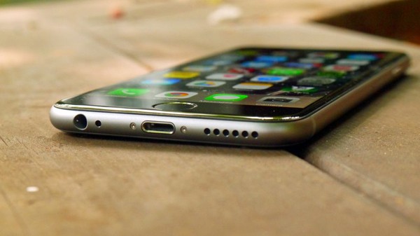 Ri&ecirc;ng t&iacute;nh năng n&agrave;y, Apple m&atilde;i m&atilde;i theo sau LG - Ảnh 1.