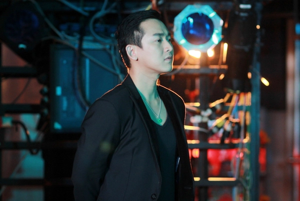 Những qu&yacute; &ocirc;ng của showbiz Việt m&atilde;i kh&ocirc;ng chịu gi&agrave; - Ảnh 1.