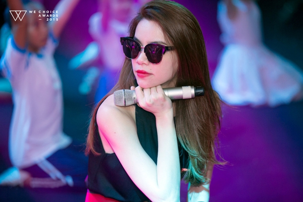 D&agrave;n sao hot giản dị đến tổng duyệt Gala WeChoice 2015 - Ảnh 1.