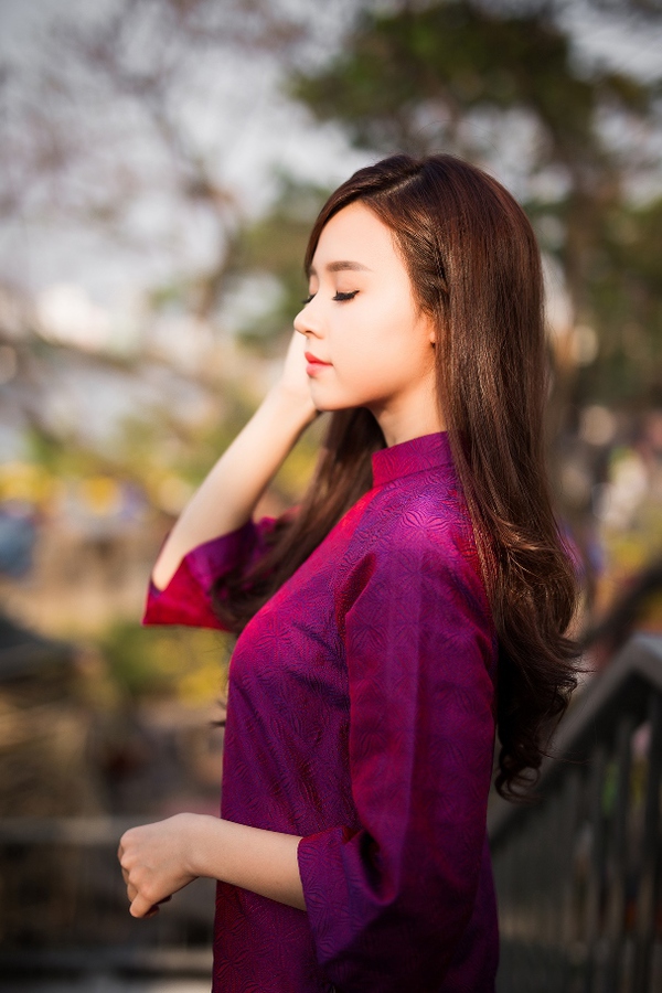 Ngẩn ngơ ngắm Midu đẹp kh&ocirc;ng t&igrave; vết trong trang phục &aacute;o d&agrave;i - Ảnh 2.