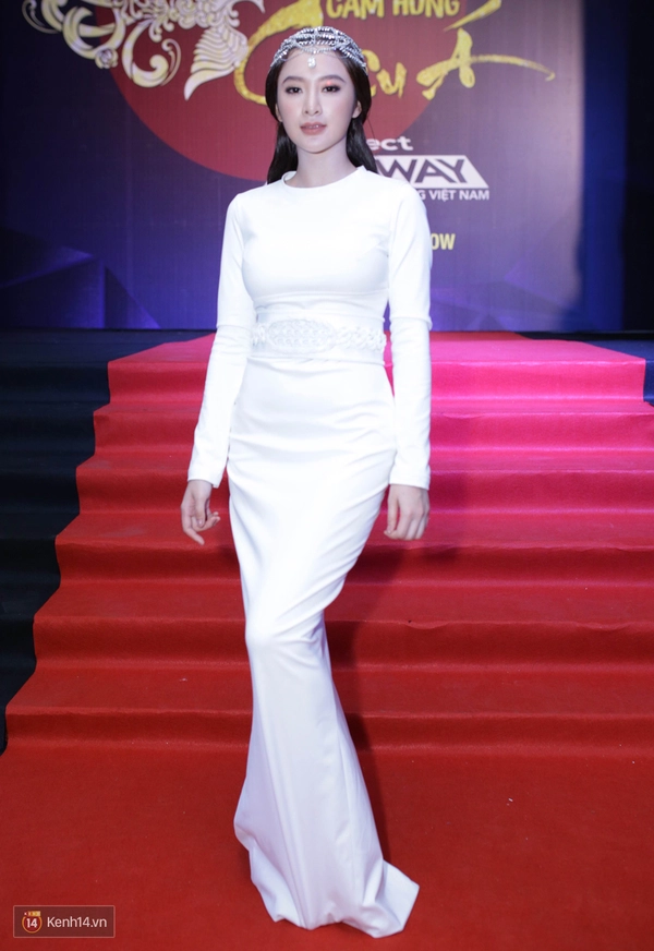 Angela Phương Trinh làm công chúa Ấn Độ trên thảm đỏ Project Runway - Ảnh 5.
