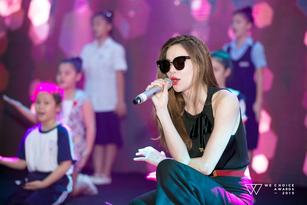 D&agrave;n sao hot giản dị đến tổng duyệt Gala WeChoice 2015 - Ảnh 4.