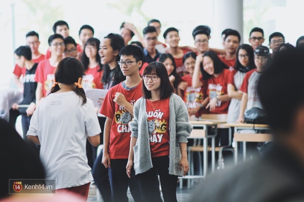 Một ng&agrave;y kh&ocirc;ng thể qu&ecirc;n của Amsers khối 12 c&ugrave;ng thầy c&ocirc; gi&aacute;o - Ảnh 3.