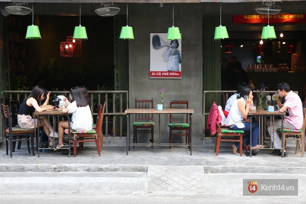 Có gì ở hệ thống Cộng cà phê mới mở tại Sài Gòn? - Ảnh 13.