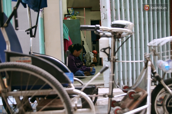 Anh em sọ dừa 15 năm nương tựa nhau b&aacute;n v&eacute; số mưu sinh ở S&agrave;i G&ograve;n - Ảnh 4.