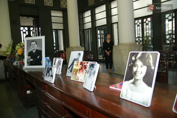 Gia đình đưa tiễn cố nhạc sĩ Thanh Tùng về nơi an nghỉ cuối cùng - Ảnh 19.