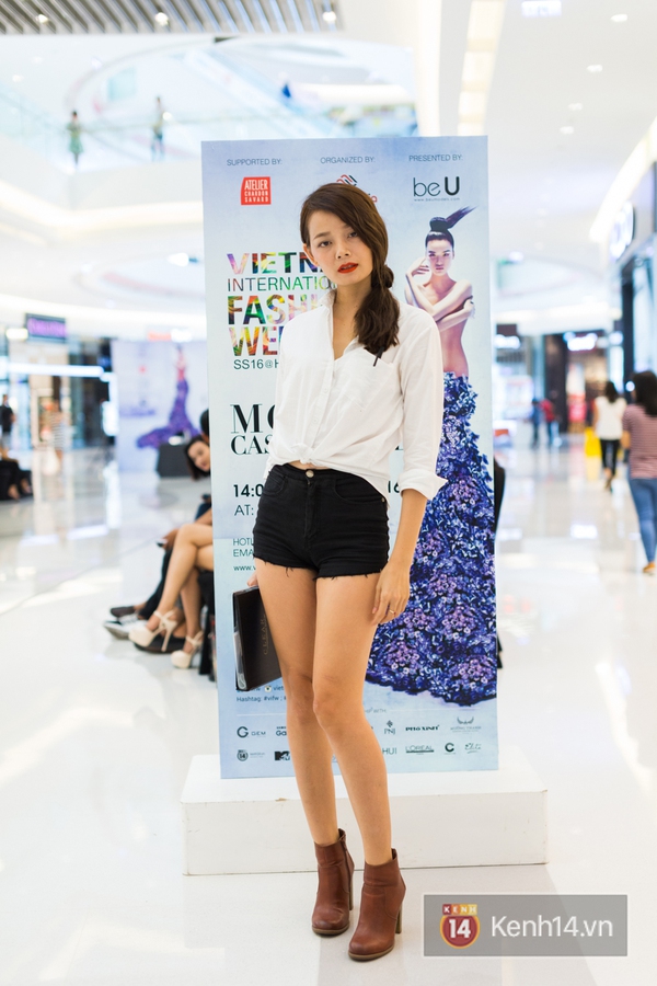 Dàn mẫu Việt diện đồ quá đỉnh đi casting Tuần lễ thời trang quốc tế Việt Nam - Ảnh 11.