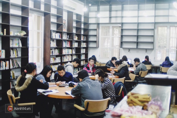 4 thư viện cực đẹp, cực xịn dành riêng cho dân yêu ngoại ngữ ở Hà Nội - Ảnh 9.