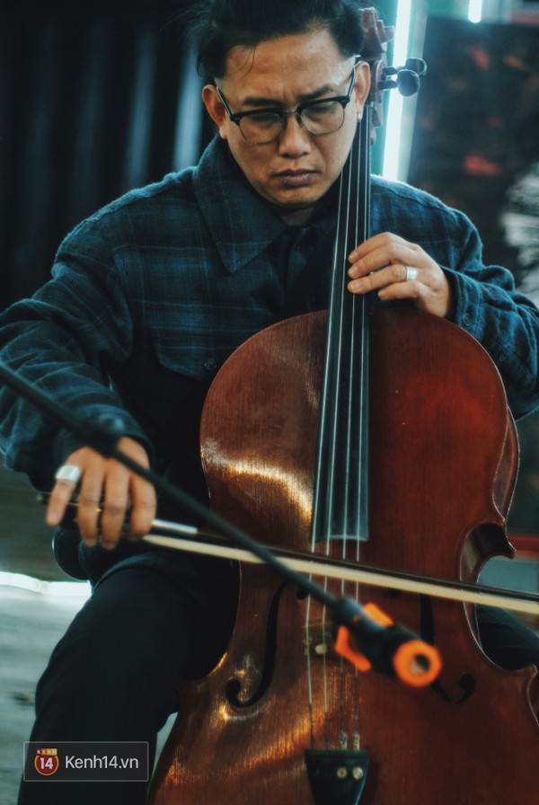 Giới trẻ k&eacute;o nhau đi xem sự kiện nghệ thuật đường phố tại Hanoi Creative City - Ảnh 5.
