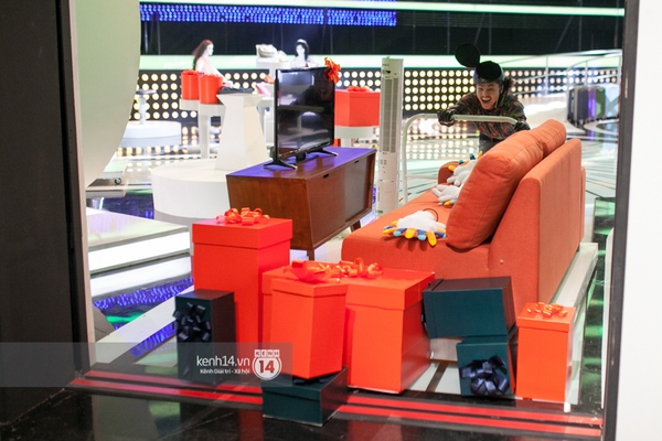 Vừng ơi: Người t&igrave;nh tin đồn của Phan Th&agrave;nh ra về sớm v&igrave; tham qu&agrave; - Ảnh 12.