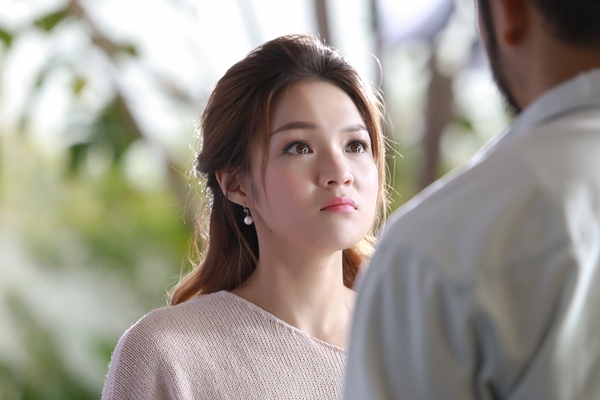 Thủy Top y&ecirc;u xa ảo thuật gia Petey trong MV mới - Ảnh 9.