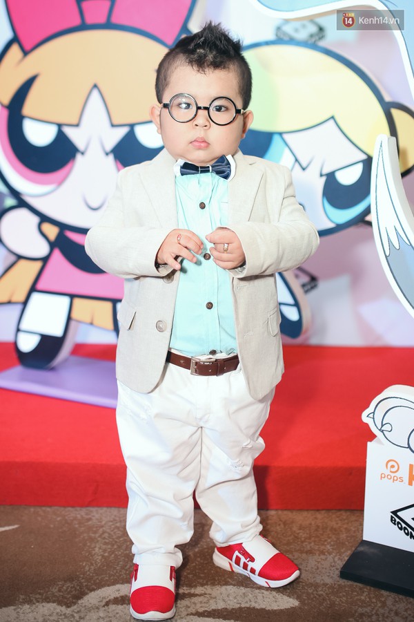 Cậu b&eacute; b&uacute;t ch&igrave; Ku Tin si&ecirc;u đ&aacute;ng y&ecirc;u mừng loạt phim hoạt h&igrave;nh đ&igrave;nh đ&aacute;m hồi sinh tại Việt Nam - Ảnh 4.
