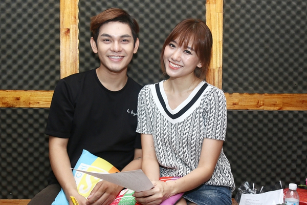 Hari Won - Sơn Ngọc Minh tái hợp rộn ràng trong ca khúc Xuân - Ảnh 7.