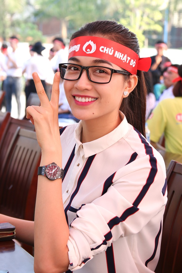 Th&uacute;y V&acirc;n, Lệ Hằng, Diễm Trang giản dị đi hiến m&aacute;u nh&acirc;n đạo - Ảnh 2.
