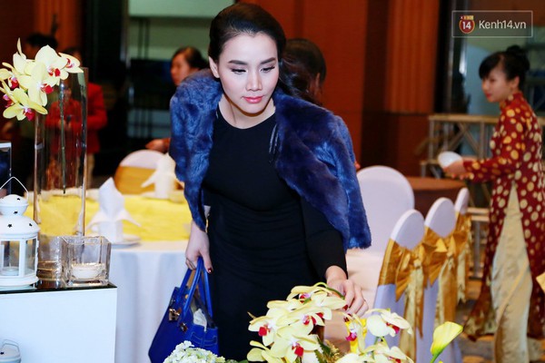 Trang Nhung v&agrave; con g&aacute;i rạng rỡ trong đ&aacute;m cưới ở H&agrave; Nội - Ảnh 5.