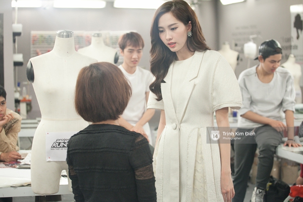 Project Runway: Mentor dùng quyền cứu duy nhất cho Giang Tú - Ảnh 16.