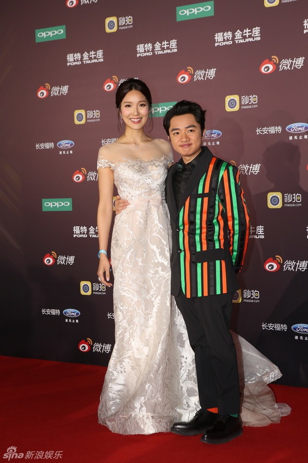 Dàn sao hạng A Hoa-Hàn tụ hội tại thảm đỏ lễ trao giải Đêm Weibo 2015 - Ảnh 8.