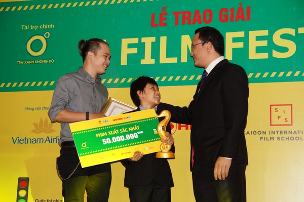 Gặp Fu Production - Quán quân cuộc thi làm phim An toàn giao thông mùa đầu tiên - Ảnh 1.