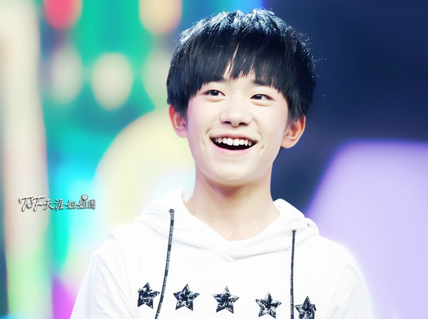 Dịch Dương Thiên Tỷ (TFBOYS) đánh bật loạt mỹ nam giành danh hiệu Nam thần Châu Á 2016 - Ảnh 1.