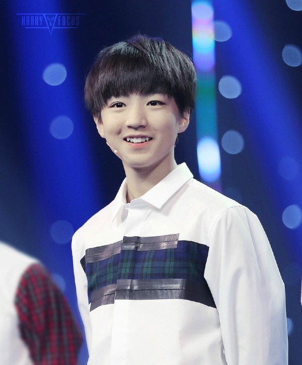 Dịch Dương Thiên Tỷ (TFBOYS) đánh bật loạt mỹ nam giành danh hiệu Nam thần Châu Á 2016 - Ảnh 5.