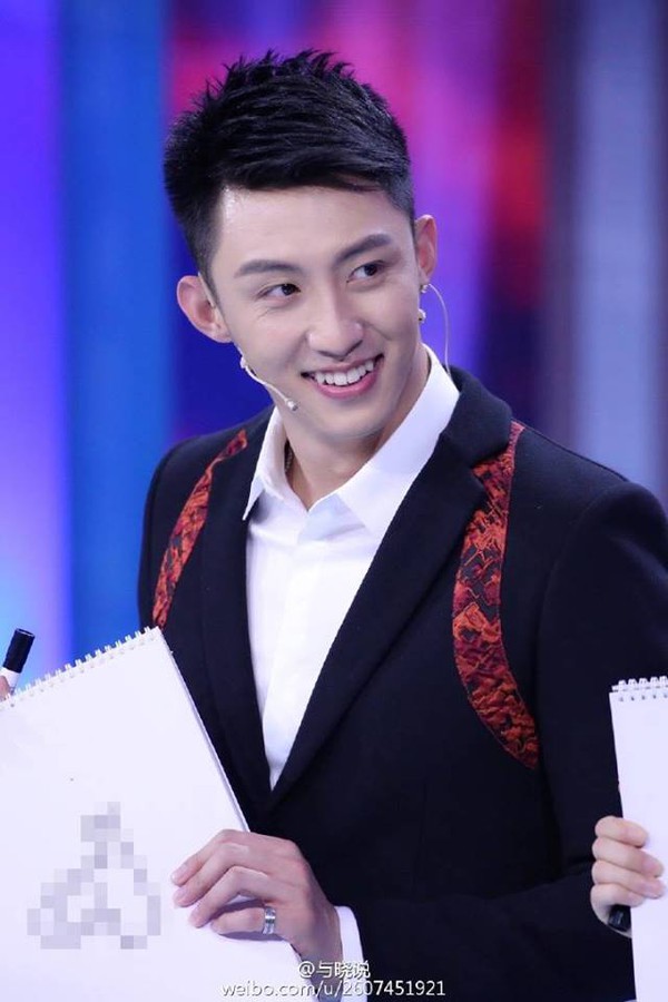 Cố Hải Hoàng Cảnh Du khiến fan phát sốt vì nụ cười ngọt lịm - Ảnh 8.