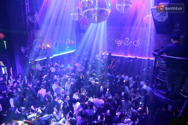 Fan Việt say đắm trong đ&ecirc;m nhạc Deep House đẳng cấp c&ugrave;ng Vijay & Sofia - Ảnh 9.
