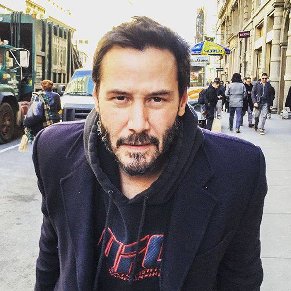 Keanu Reeves: Hãy sống mỗi ngày như thể chẳng có ngày mai nữa - Ảnh 2.