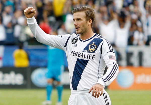 Beckham chúc mừng Ashley Cole gia nhập đội bóng cũ LA Galaxy - Ảnh 1.