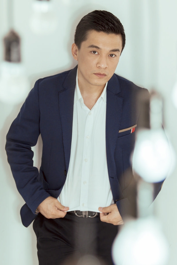 Những qu&yacute; &ocirc;ng của showbiz Việt m&atilde;i kh&ocirc;ng chịu gi&agrave; - Ảnh 5.