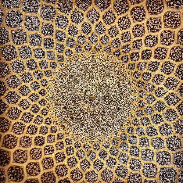 Ngắm nét đẹp kiến trúc Trung Đông khác lạ qua bộ ảnh trần nhà đầy hoa lệ - Ảnh 9.