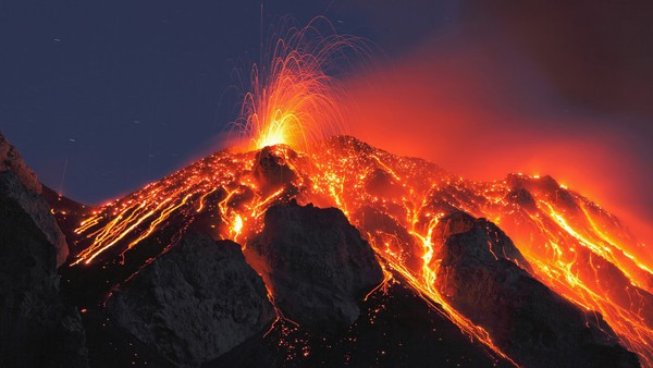 Nguy cơ kích hoạt siêu núi lửa có thể giết chết hàng triệu người - Ảnh 2.