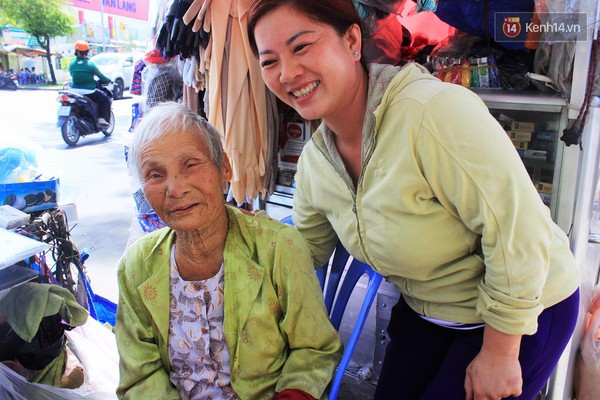 Người Sài Gòn chung tay giúp cụ bà 82 tuổi thực hiện giấc mơ một lần trở về Huế - Ảnh 6.