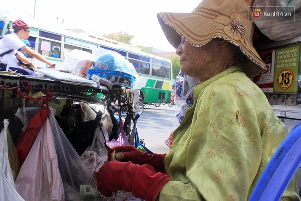 Người S&agrave;i G&ograve;n chung tay gi&uacute;p cụ b&agrave; 82 tuổi thực hiện giấc mơ một lần trở về Huế - Ảnh 9.