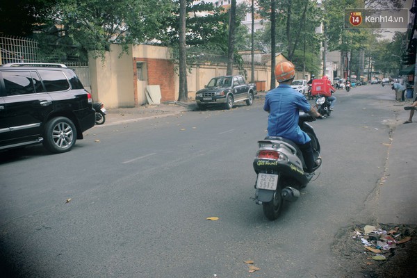 Ghét ẩu - Chàng trai chạy xe tay ga đánh giày có tâm nhất Sài Gòn - Ảnh 7.