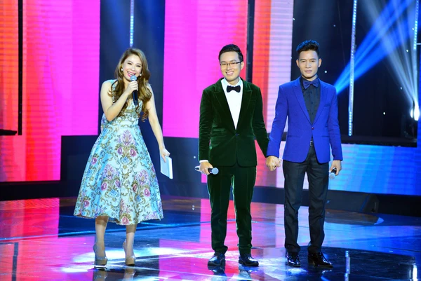 Thần tượng Bolero: Team Quang Dũng ch&iacute;nh thức lộ diện 5 th&iacute; sinh v&agrave;o liveshow - Ảnh 3.