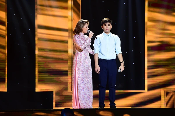 Thần tượng Bolero: Ch&agrave;ng trai 18 tuổi được Quang Linh th&iacute;ch v&igrave; ng&acirc;y thơ, trong s&aacute;ng - Ảnh 3.