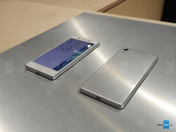 Thật bất ngờ! Sony x&aacute;c nhận khai tử d&ograve;ng Xperia Z? - Ảnh 2.